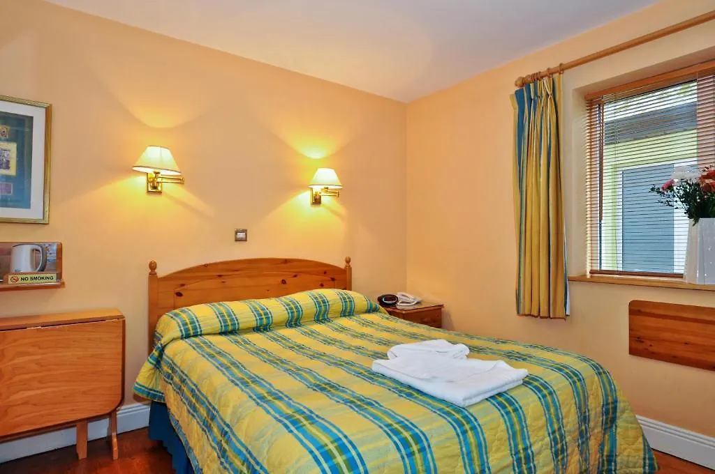 Boffin Lodge Guest House Westport Bed & Breakfast