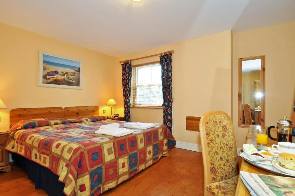 Boffin Lodge Guest House Westport Bed & Breakfast