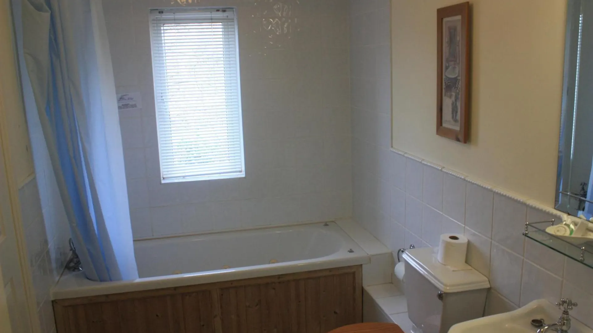 Boffin Lodge Guest House Westport 3*,